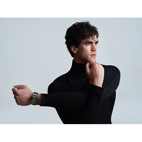 1543