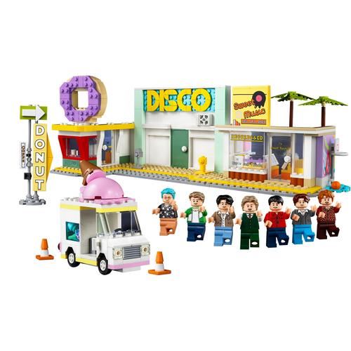 1541