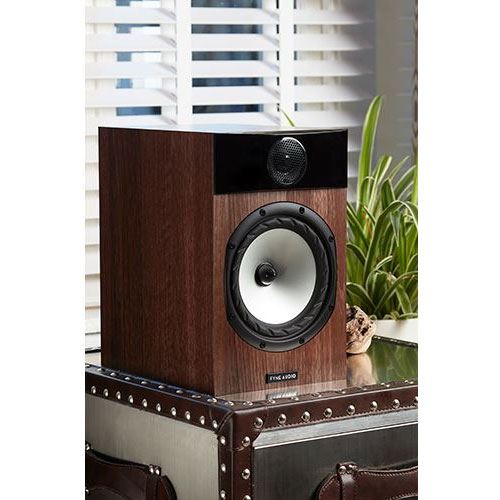 Coluna Monitora Fyne Audio F300 - Walnut - 2 Uni.