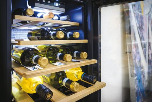Cave de Vinho Candy CWC 021 ELSP/N | 70x40x55 cm | 21 Garrafas | G | Preto