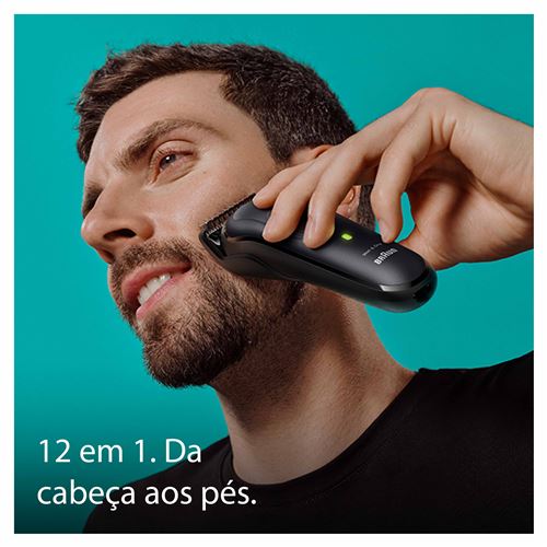 Aparador de Barba Braun All In One Serie 7 MGK7460 - Preto