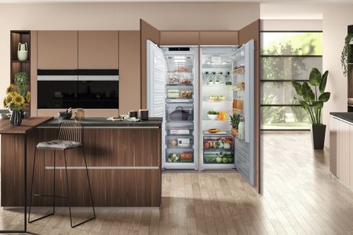 Arca Congeladora Vertical Encastrável Hotpoint BF 1801 E F2 | 177,1x54x54,5 cm | 209 L | E | Branco