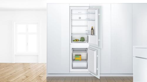 Frigorífico Combinado Encastrável Bosch KIV86NSF0 | 177,2x54,1x54,8 cm | 183 L | F | Branco