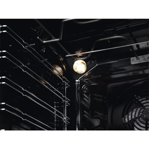 Forno Elétrico Zanussi ZOHNF1K1 | 72 L | 59.5 cm | A+ | Preto