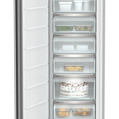 1541