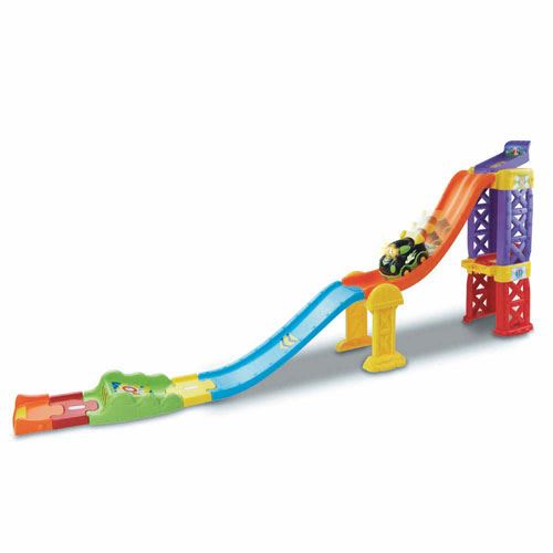 1541