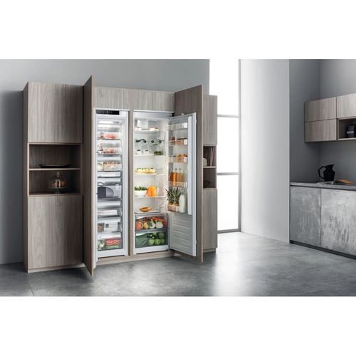 Frigorífico Encastrável Hotpoint SB 18012 | 177,1x54x54,5 cm | 314 L | E | Branco