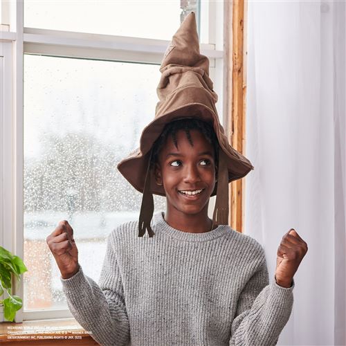 1541