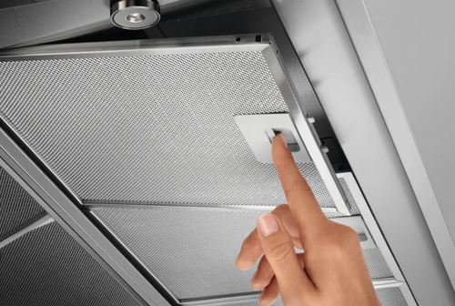 Exaustor Integrado de Teto AEG DCE5960HM | 90x70 cm | 590 m³/h | 63 dB | A | Aço inoxidável