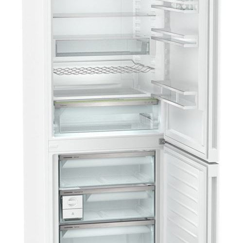 1541