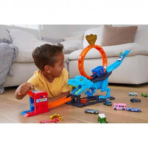 1541