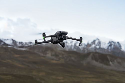 Drone DJI Mavic 3 Classic com RC