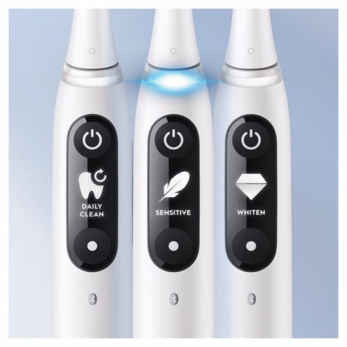 Escova de Dentes Elétrica Oral-B iO 7W + Estojo de Viagem - Branco