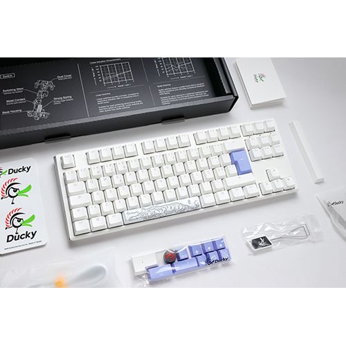 Teclado Gaming Mecânico Ducky ONE 3 Classic TKL Pure White RGB - Layout PT - MX Silent Red