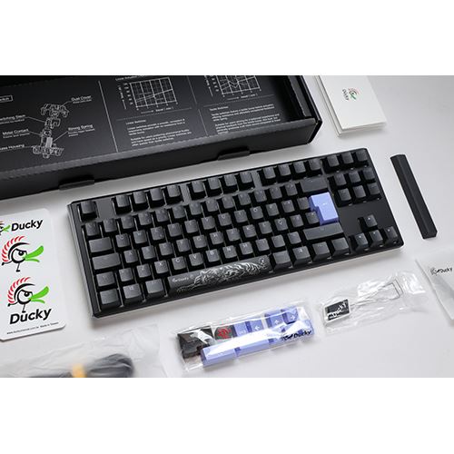 Teclado Gaming Mecânico Ducky ONE 3 Classic TKL RGB - Layout PT - MX Red