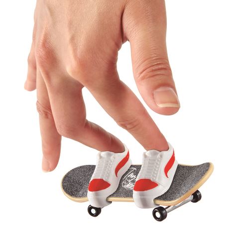1541