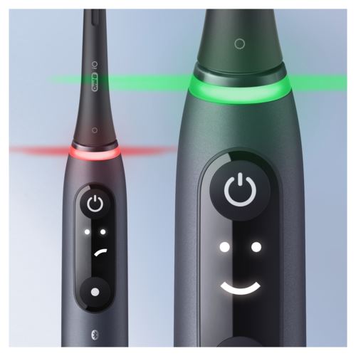 Escova de Dentes Elétrica Oral-B iO 7W + Estojo de Viagem - Branco
