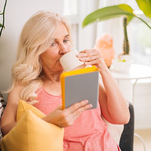 Ereader Kobo Nia - 8GB - Preto