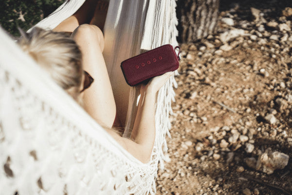 Coluna Bluetooth Fresh 'n Rebel Rockbox Bold M Vermelho
